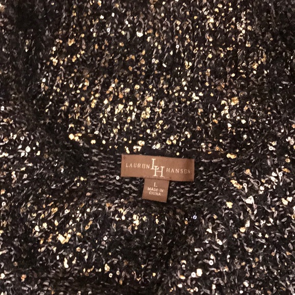 Great Holiday sweater - Picture 2 of 5